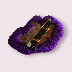 Broche moderne brodée à la main. – Image 4