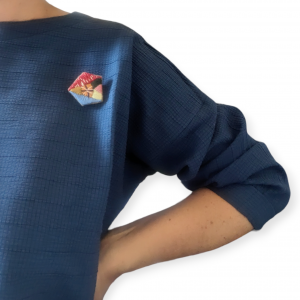 Broche moderne brodée à la main – Image 4