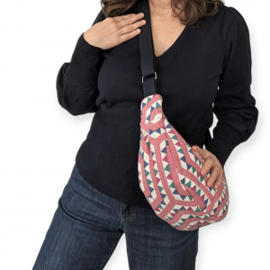 Sac banane matelassé . – Image 6