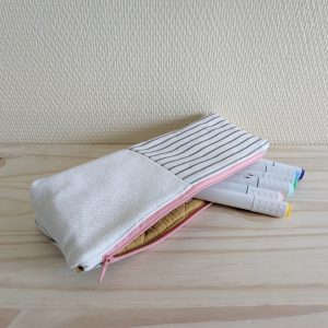Grande Trousse Stylo en coton recyclé.