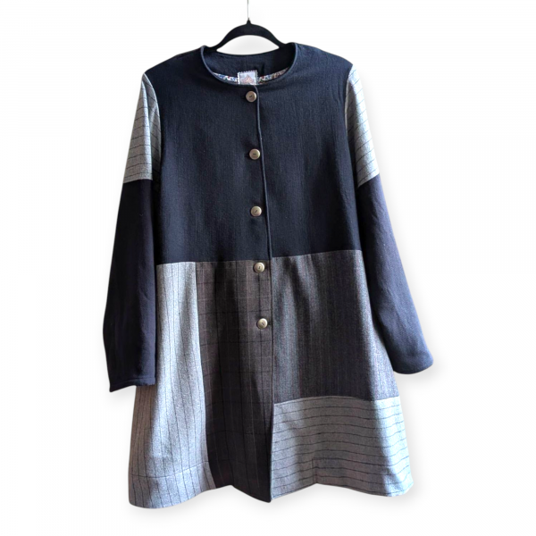Manteau patchwork upcyclé.